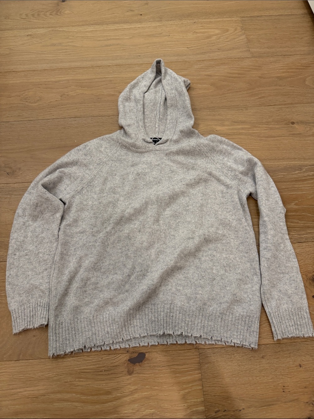 Minnie Rose Sweater M